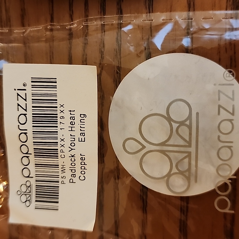 Paparazzi Padlock Your Heart Copper Tone Earrings - Picture 2 of 3